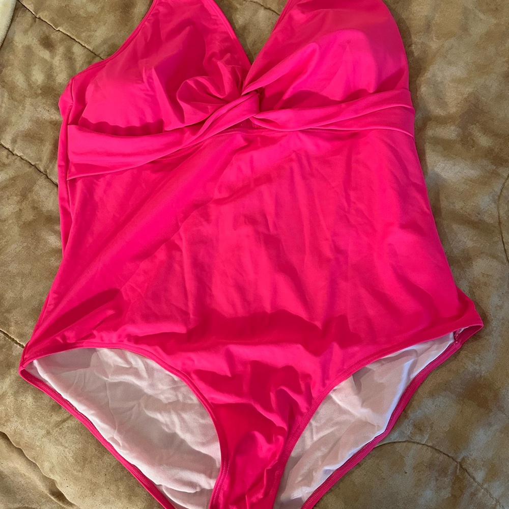 Elegant Pink Women's One Piece Swimsuit NWT  size 24